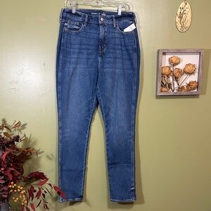 NWT Old Navy High Rise Curvy Vintage slim Classic Blue Women's Jeans size 10 tal